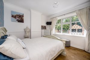 Bedroom- click for photo gallery